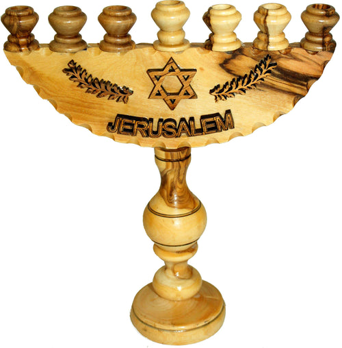 Menorá de 7 ramas de madera de olivo del Mercado de la Tierra Santa (20 cm - 8 pulgadas)