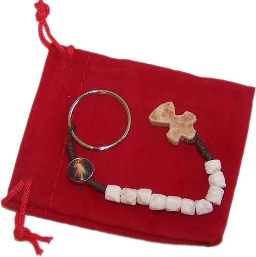 MEDJUGORJE - Chaplet de rosario hecho de piedras de la colina de la aparición.