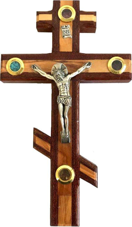 Crucifijo Patriarcal de Tres Barras del Mercado de Tierra Santa con Muestras de Tierra Santa. Hecho de Caoba y Empotrado con Madera de Olivo (20 cm o 8 pulgadas)