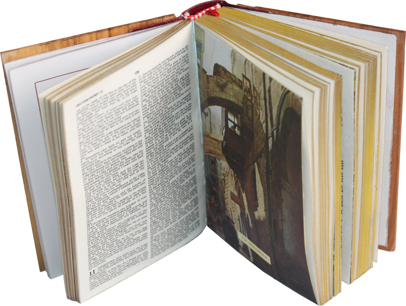 Jerusalem Bible, Olive Wood Cover carved with the Lord`s Prayer (English, 1094 pages)