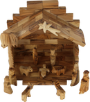 Conjunto en miniatura de madera de olivo con establo 12 piezas