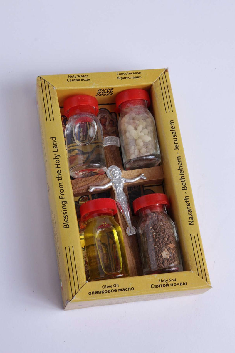 Nuevo Juego de la Tierra Santa 5 en 1 Juego de Cruces de Madera de Olivo con 4 Botellas - Aceite, Agua de Jordania, Esencias de Tierra Santa y Tierra Santa