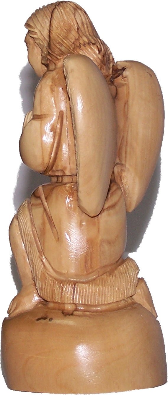 Small Praying kneeling Angel - carved in olive wood (13.5cm or 5.4 Inches)