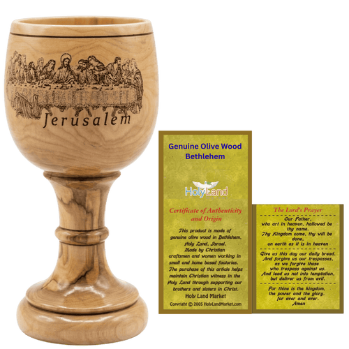 Copa del Mercado de Tierra Santa - Cáliz Tallado con la Última Cena - Madera de Olivo Oscuro (8 Pulgadas de Grande) - Profundo (Capacidad de 5.5 Onzas)