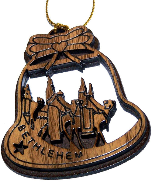 Adorno de Magi de dos capas de madera de caoba con madera de olivo del Mercado de la Tierra Santa, tallado con láser - Madera de olivo - Forma de campana (6.5 cm o 2.6 pulgadas con certificado) y cuerda dorada.