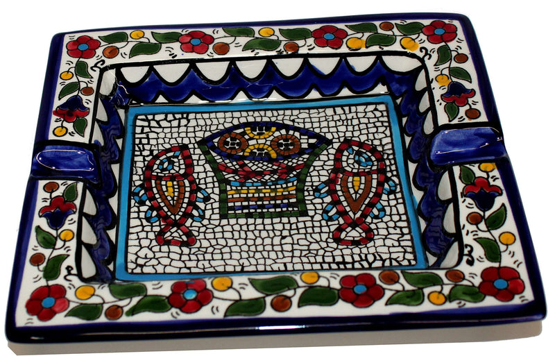 Cenicero de cerámica con peces y panes - Diseño de Tabgha o Milagro de la Multiplicación (Pescado y Pan) (18 x 16 cm O 7 x 6.3 pulgadas) - Marca Asfour Outlet