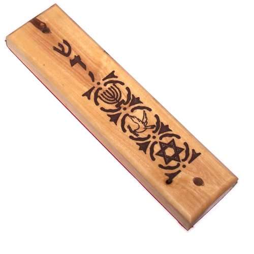 Mezuzá de madera de olivo pulida con Menorá y Estrella de David y paloma del Mercado de Tierra Santa (4 pulgadas) - se adapta a Klaf de 2.5 pulgadas