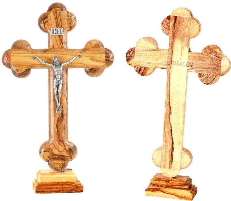 Cruz de madera de olivo de pie o de mesa con crucifijo